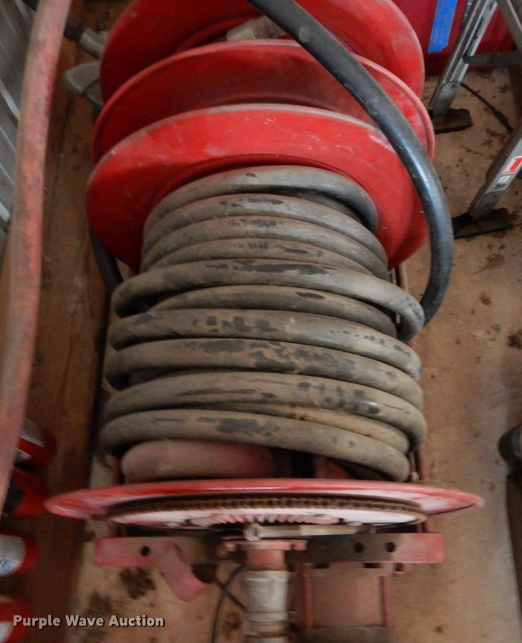 image for item IX9289 Hose reel