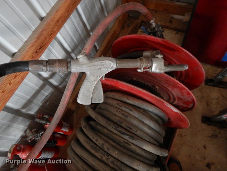 image for item IX9289 Hose reel