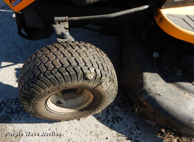 image for item IX9293 Cub Cadet XT2  lawn mower