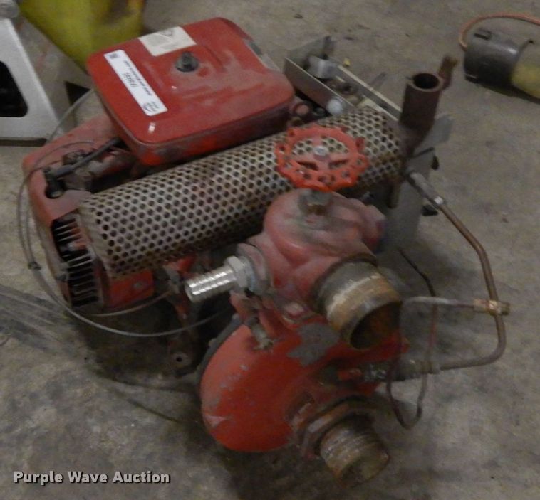 image for item IX9295 Water pump