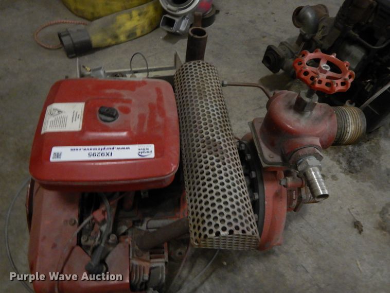 image for item IX9295 Water pump