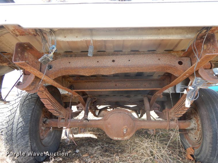 image for item IX9296 Chevrolet pickup truck bed