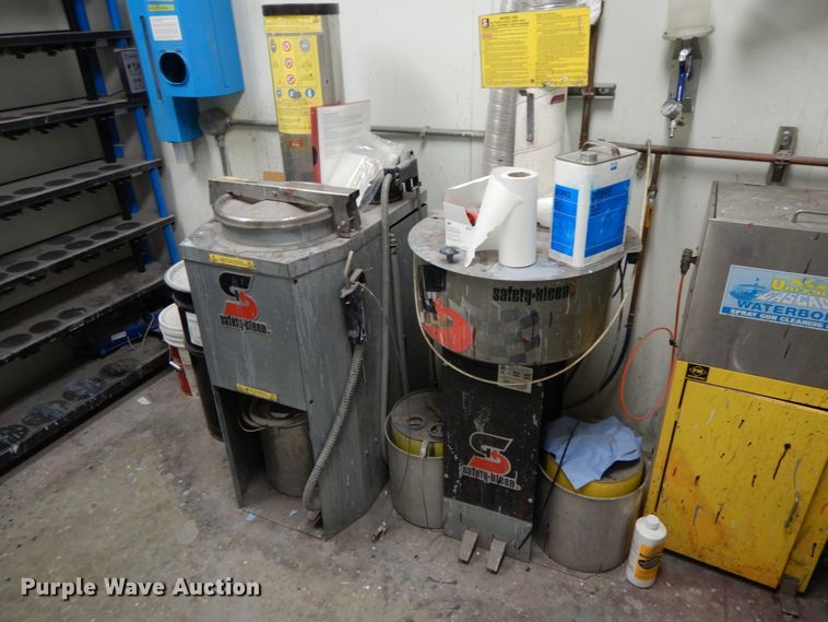 image for item IX9306 GFS paint booth