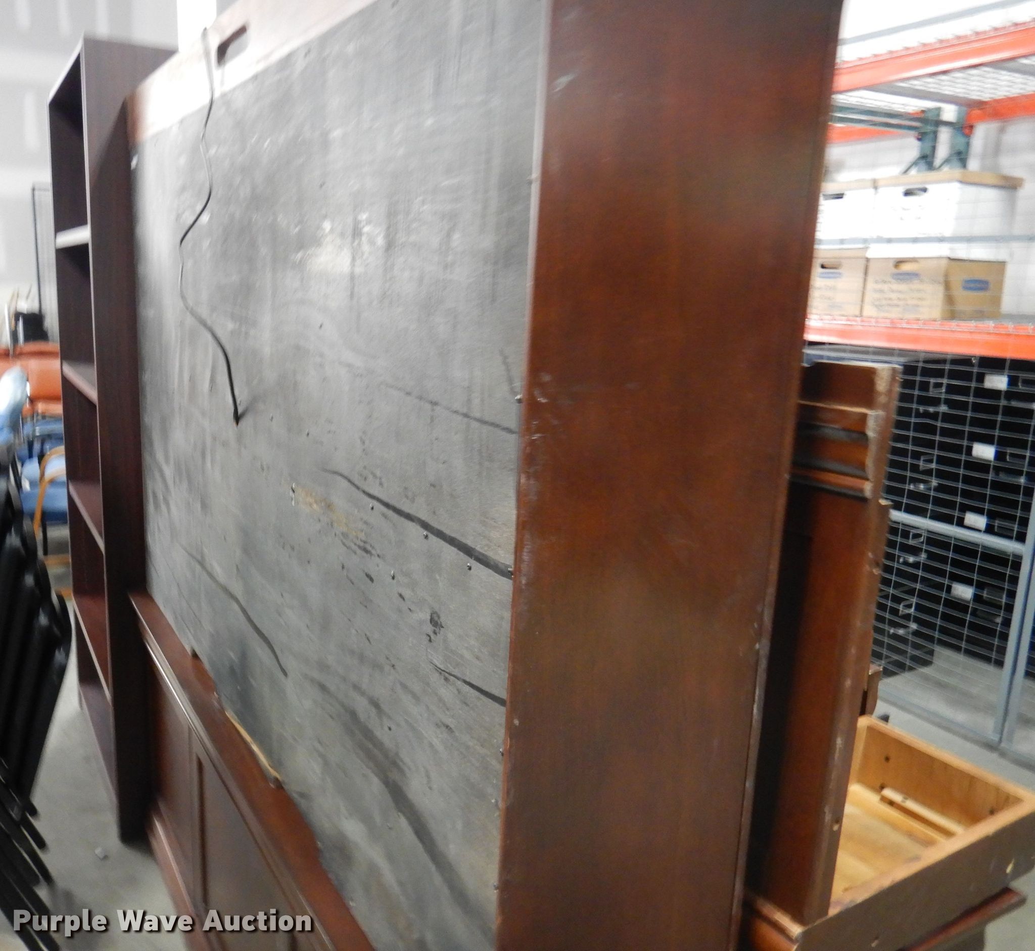 Furniture in Rogers, AR Item DY9654 sold Purple Wave