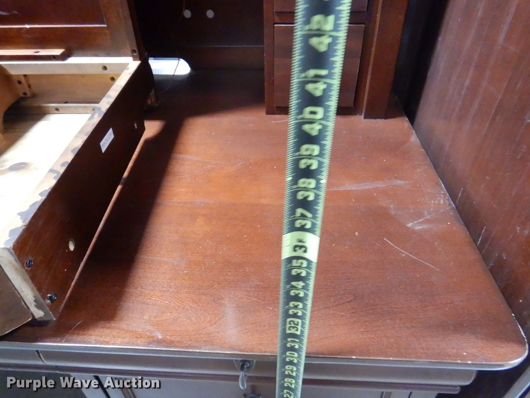 Furniture in Rogers, AR Item DY9654 sold Purple Wave