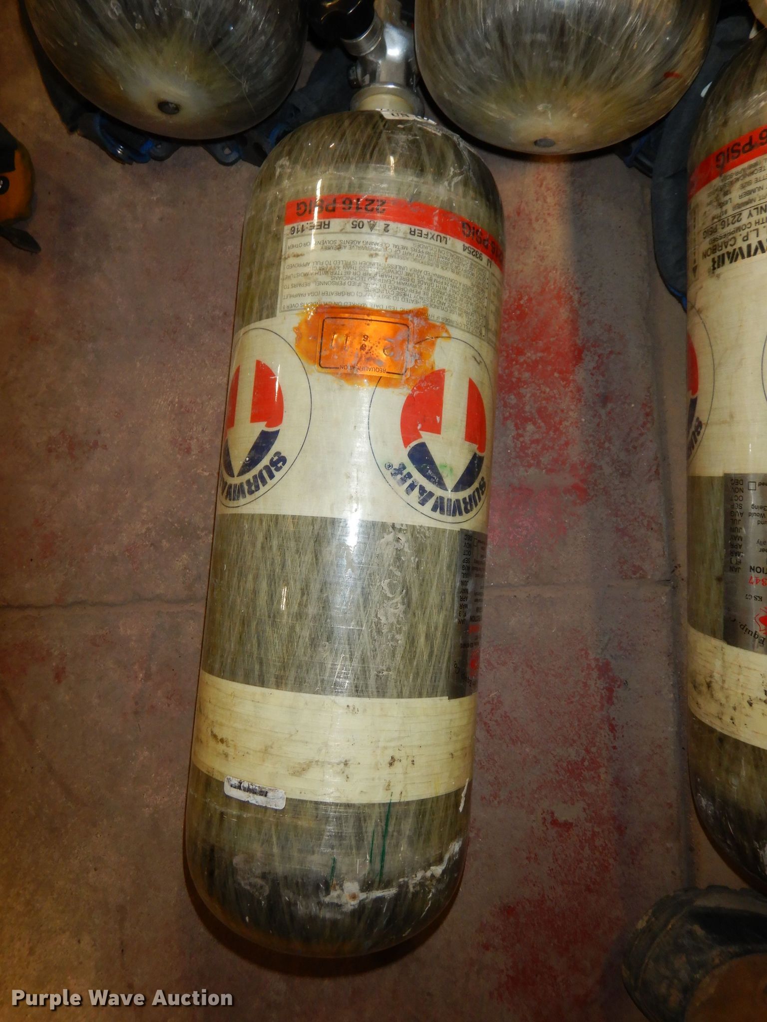 (4) Survivair air packs in Paxico, KS Item HD9677 sold Purple Wave