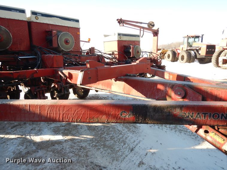 image for item AF9896 Case IH 950 Cyclo Air  split row planter