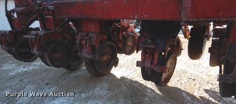 image for item AF9896 Case IH 950 Cyclo Air  split row planter