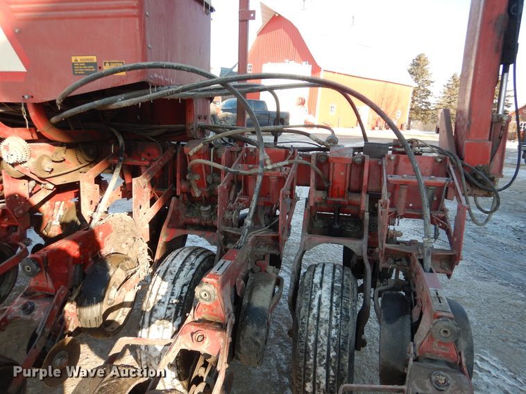 image for item AF9896 Case IH 950 Cyclo Air  split row planter