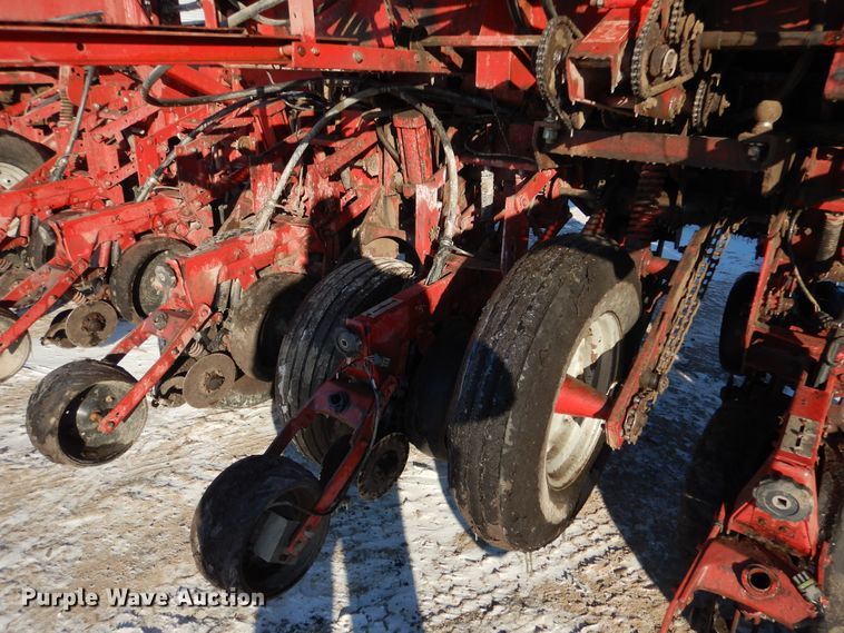 image for item AF9896 Case IH 950 Cyclo Air  split row planter