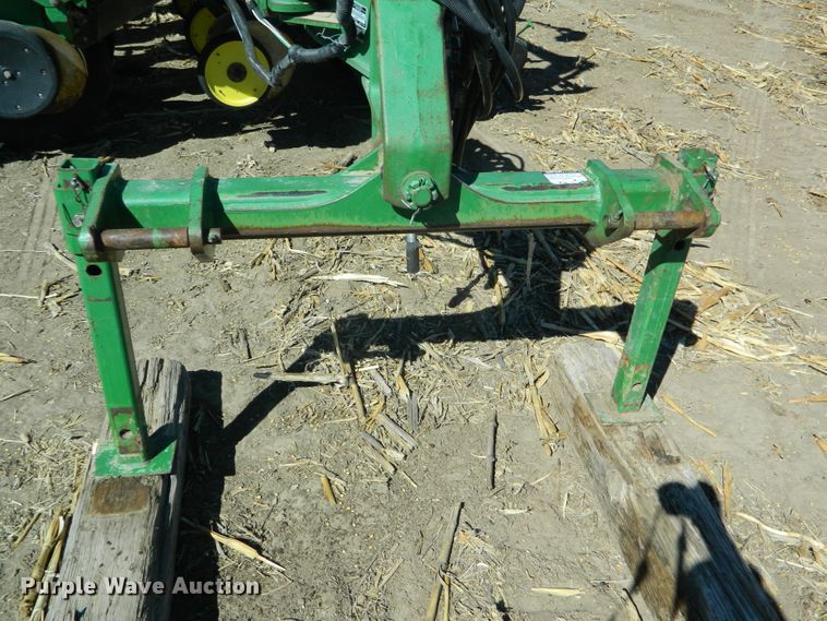 image for item DE4572 John Deere 1770NT Max Emerge XP  no-till planter