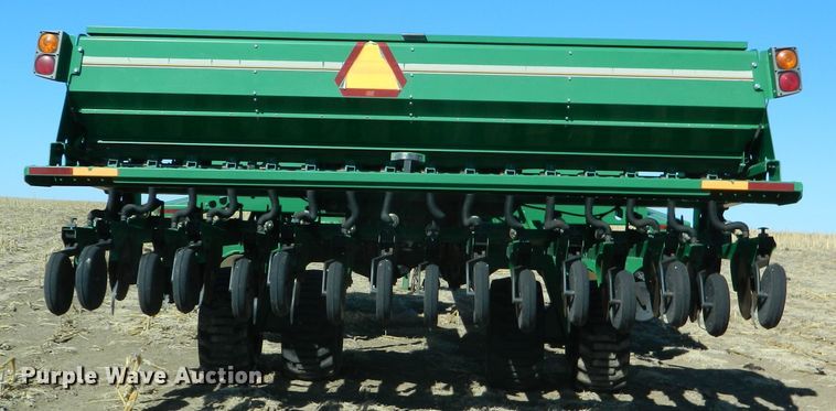 image for item DF4669 Great Plains 3S4000 HD  grain drill