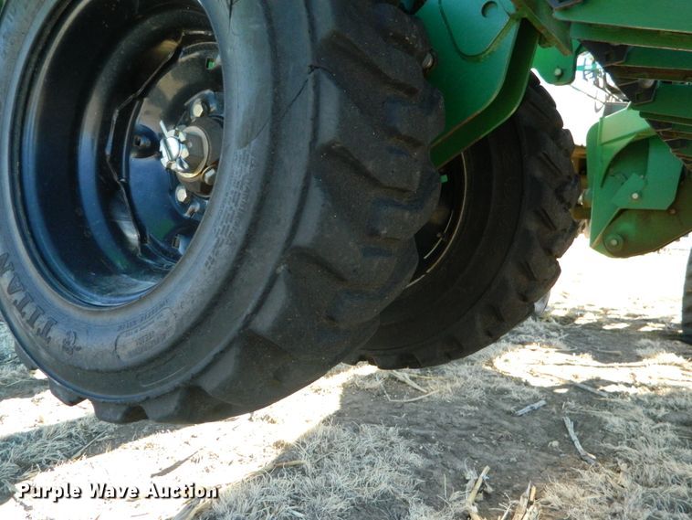 image for item DF4669 Great Plains 3S4000 HD  grain drill