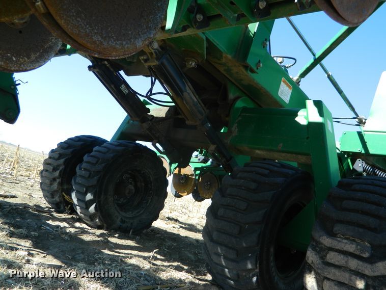 image for item DF4669 Great Plains 3S4000 HD  grain drill