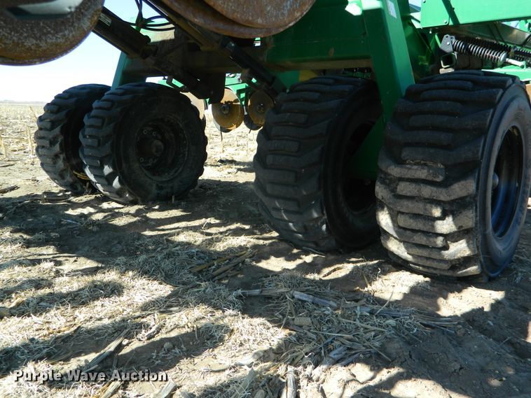 image for item DF4669 Great Plains 3S4000 HD  grain drill