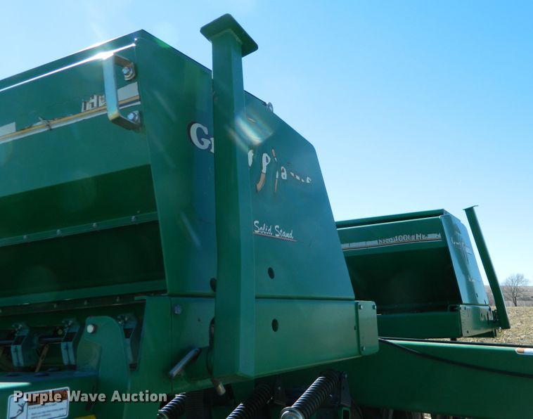 image for item DF4669 Great Plains 3S4000 HD  grain drill