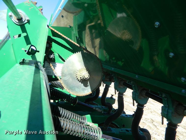 image for item DF4669 Great Plains 3S4000 HD  grain drill