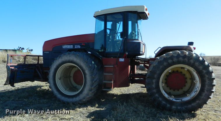 image for item DF4670 2002 Versatile 2310  4WD tractor