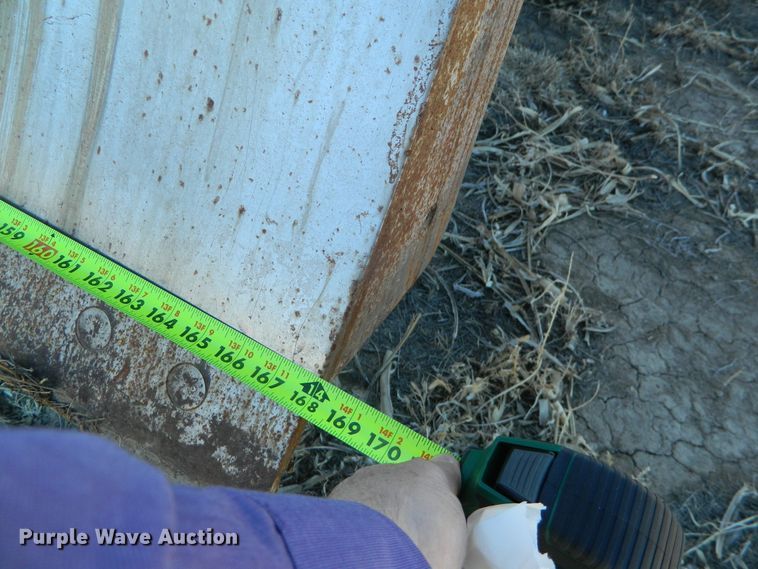 image for item DF4670 2002 Versatile 2310  4WD tractor