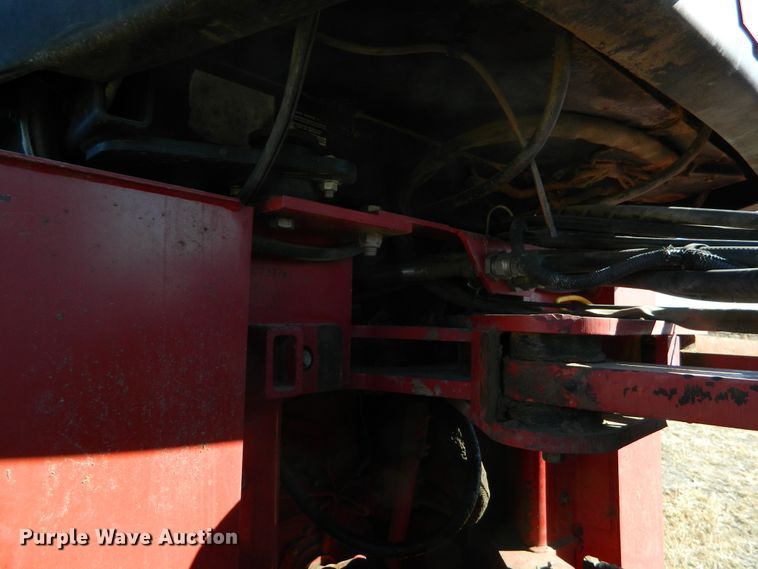 image for item DF4670 2002 Versatile 2310  4WD tractor