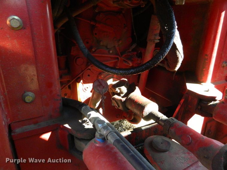 image for item DF4670 2002 Versatile 2310  4WD tractor