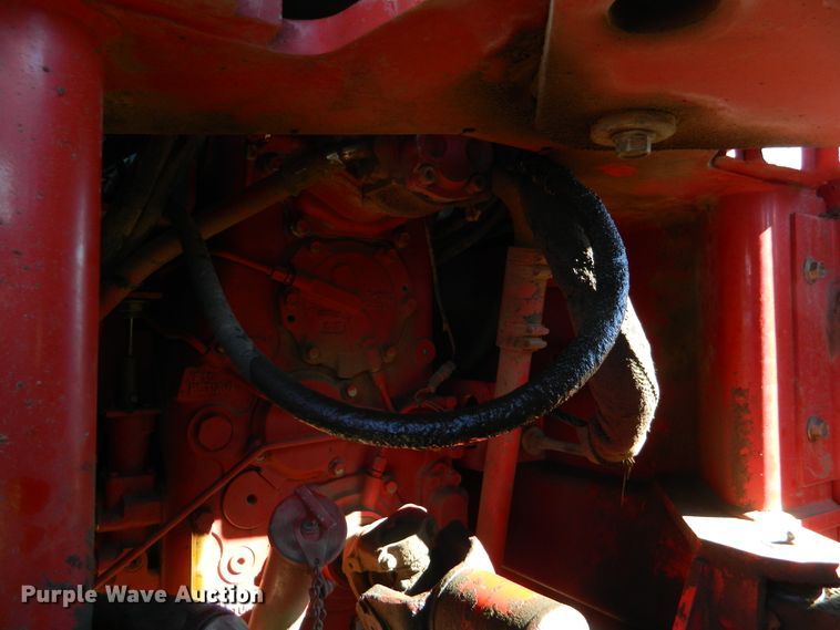 image for item DF4670 2002 Versatile 2310  4WD tractor