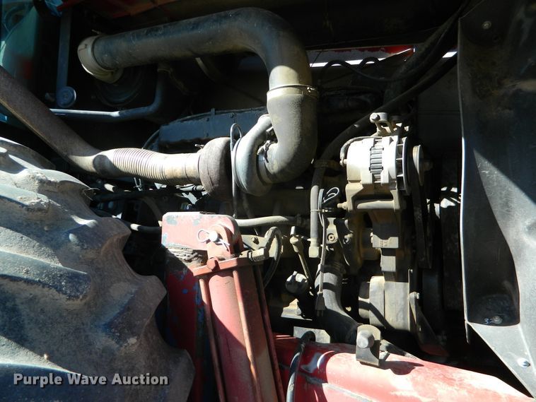 image for item DF4670 2002 Versatile 2310  4WD tractor