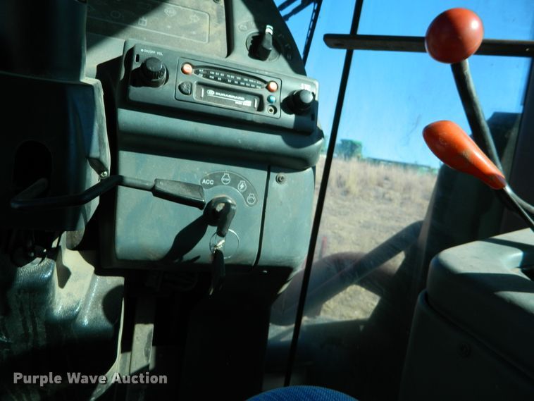 image for item DF4670 2002 Versatile 2310  4WD tractor