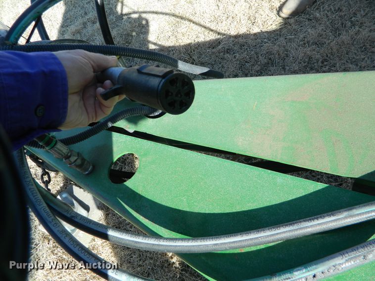 image for item DF4672 John Deere 1750 Max Emerge XP  no-till planter