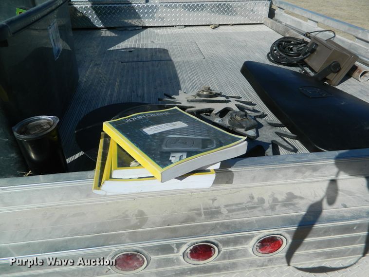 image for item DF4672 John Deere 1750 Max Emerge XP  no-till planter