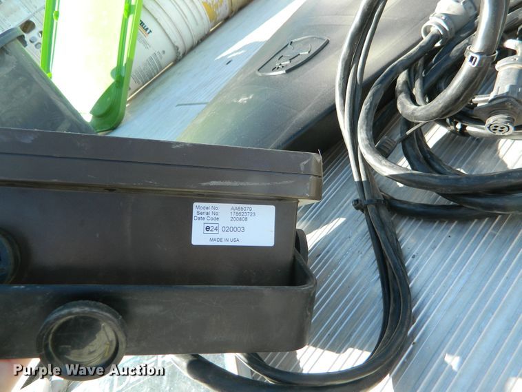 image for item DF4672 John Deere 1750 Max Emerge XP  no-till planter