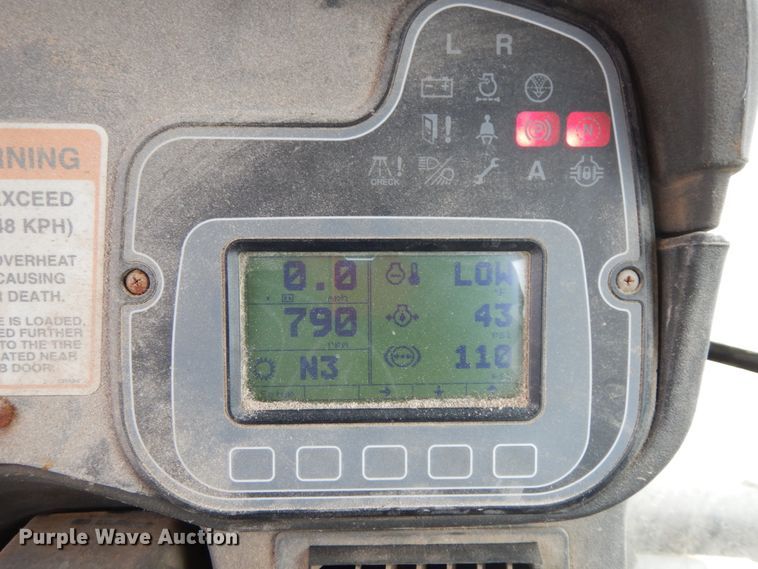 image for item DF6456 Ag-Chem TerraGator 8103  applicator