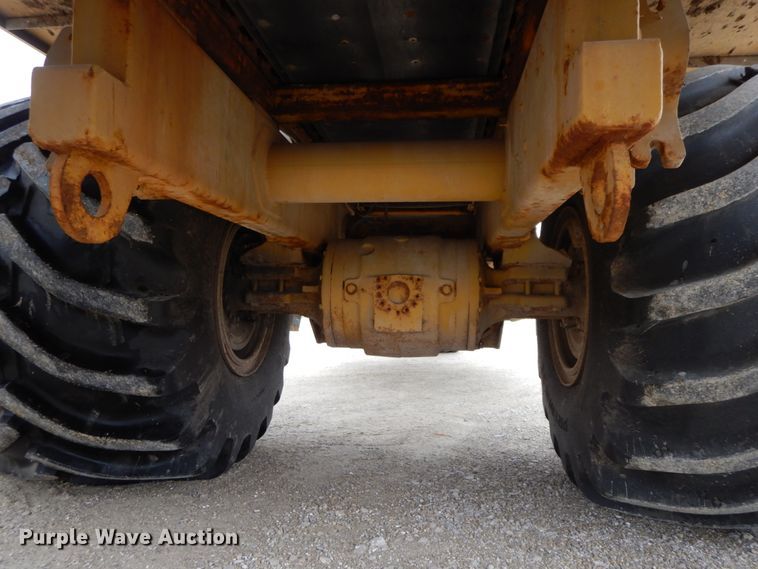 image for item DF6456 Ag-Chem TerraGator 8103  applicator