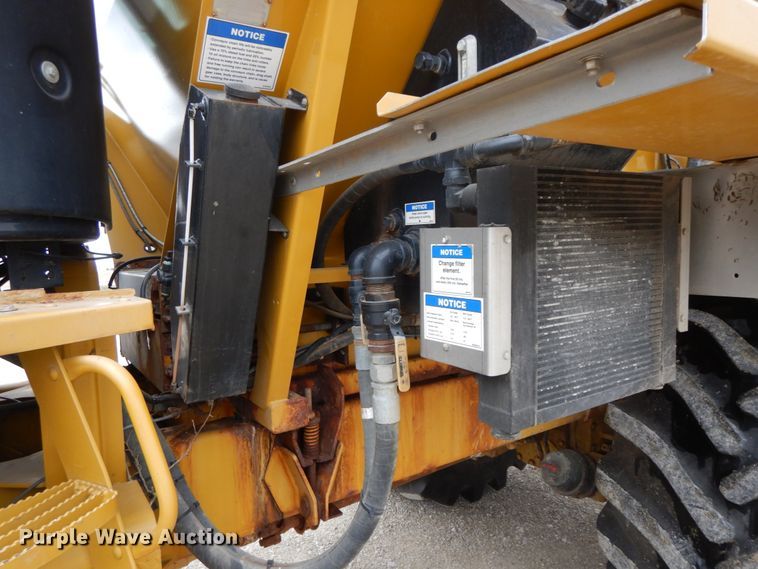 image for item DF6456 Ag-Chem TerraGator 8103  applicator