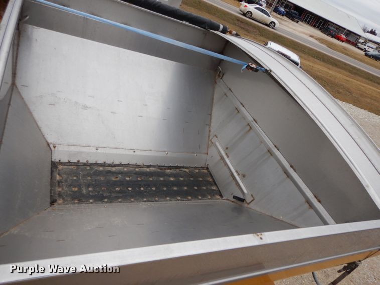 image for item DF6456 Ag-Chem TerraGator 8103  applicator