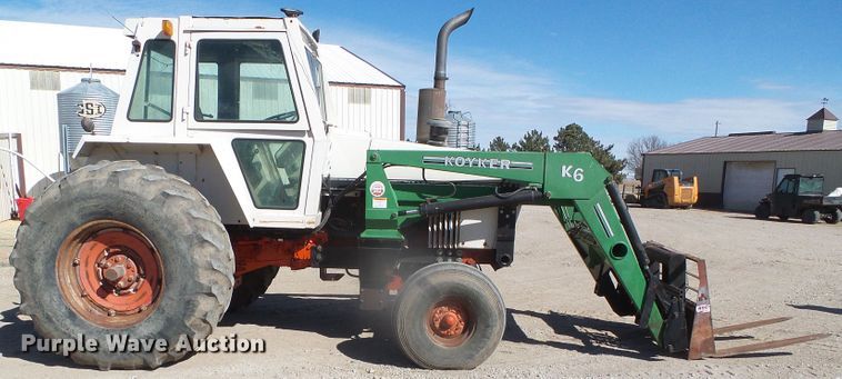 image for item DG8483 Case 1370  tractor