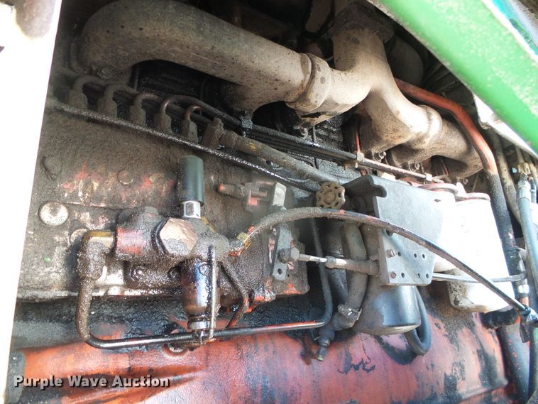 image for item DG8483 Case 1370  tractor