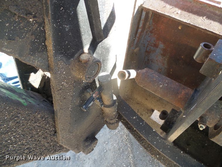 image for item DG8483 Case 1370  tractor