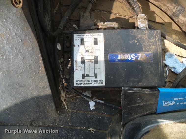 image for item DG8486 1992 John Deere 8760  4WD tractor