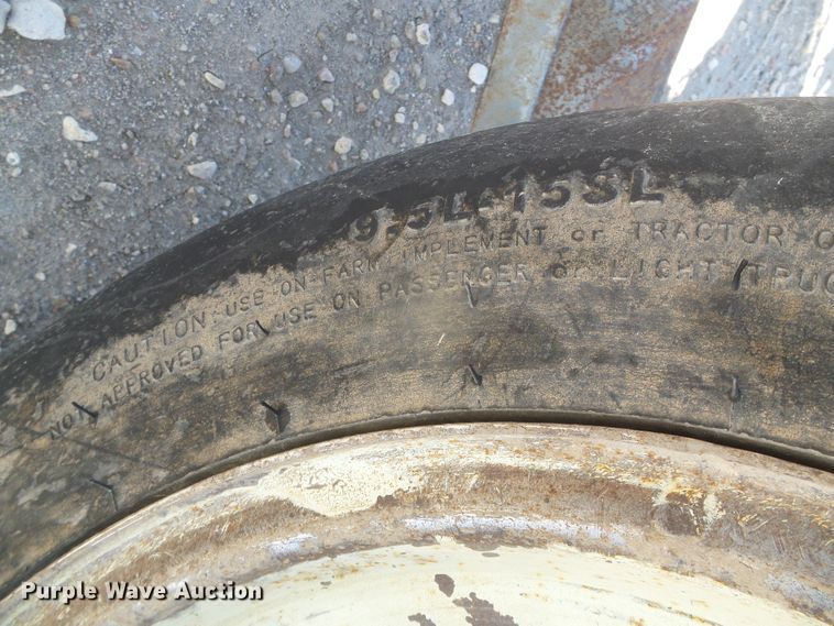 image for item DG8489 Flex King 7X5  sweep plow