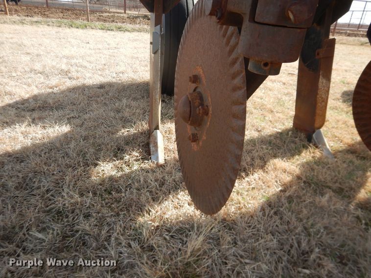 image for item DI3703 Agri Products  inline ripper