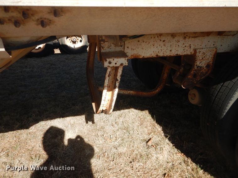 image for item DI3708 1989 Timpte double hopper bottom grain trailer