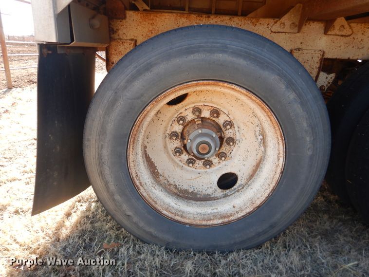 image for item DI3708 1989 Timpte double hopper bottom grain trailer