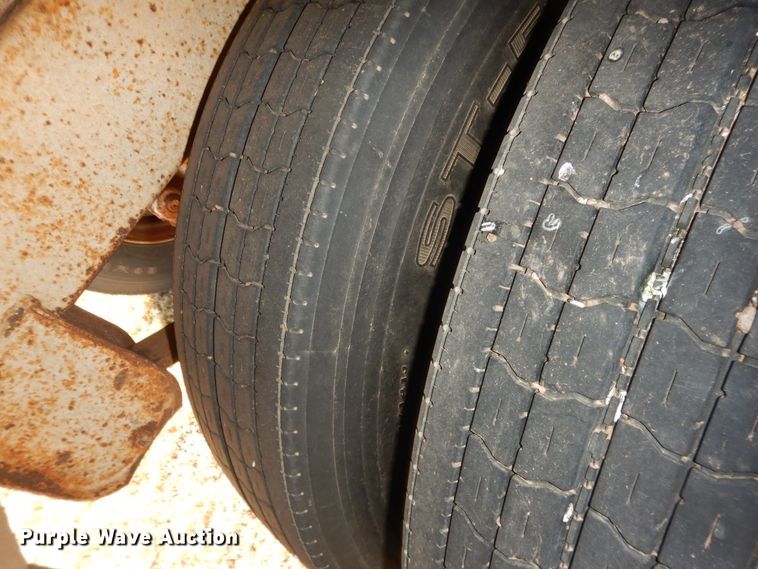 image for item DI3708 1989 Timpte double hopper bottom grain trailer