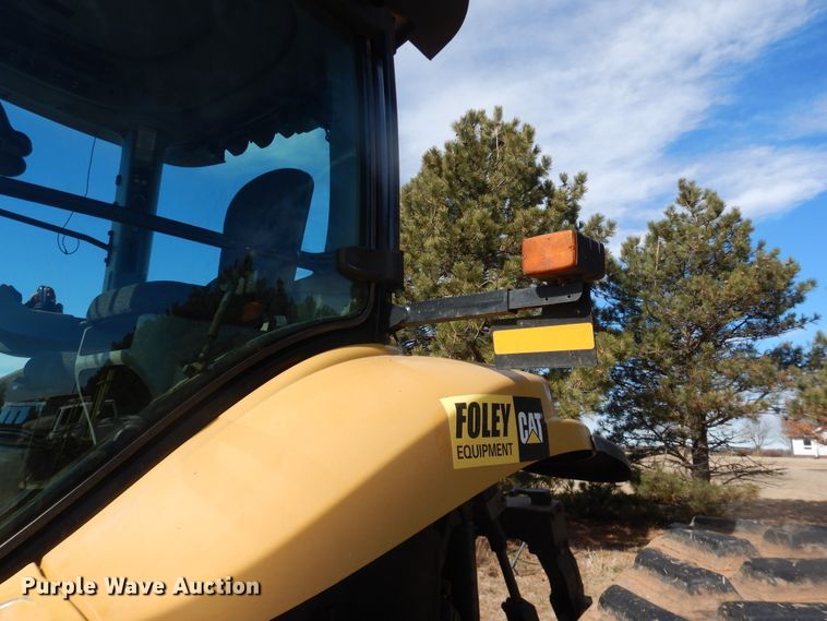 image for item DI3711 2003 Challenger MT765  tractor