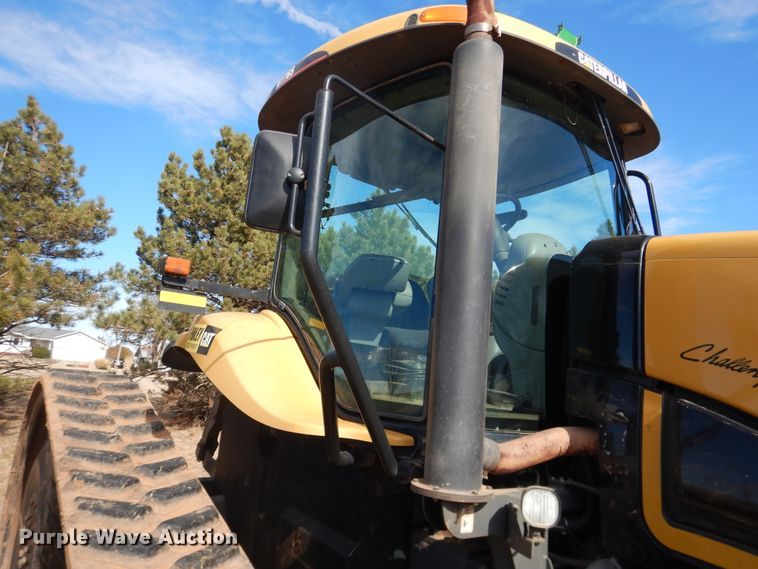 image for item DI3711 2003 Challenger MT765  tractor