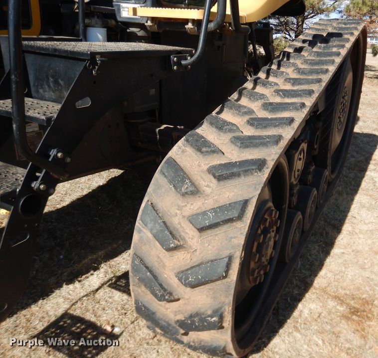 image for item DI3711 2003 Challenger MT765  tractor