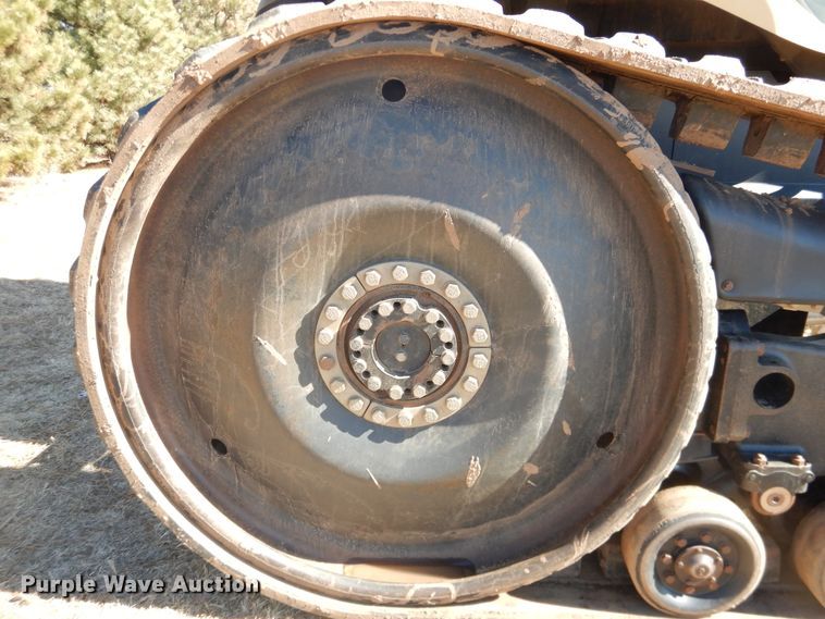 image for item DI3711 2003 Challenger MT765  tractor