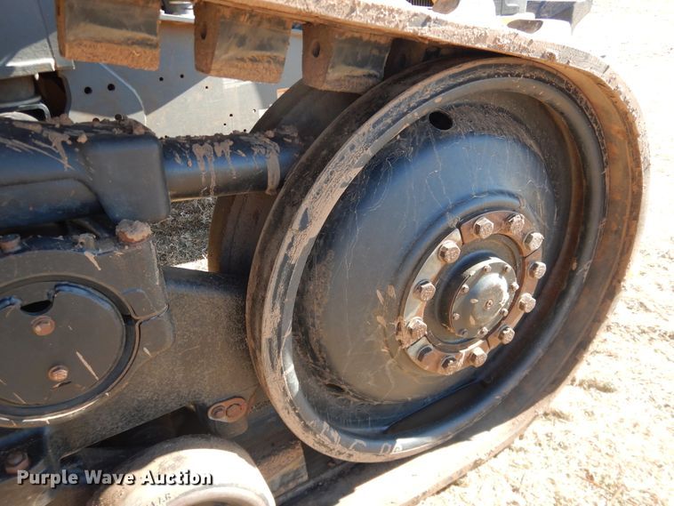 image for item DI3711 2003 Challenger MT765  tractor