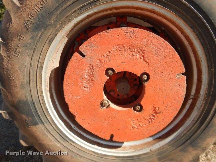 image for item DI3717 1979 Case 2290  tractor